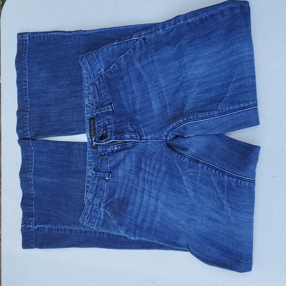 Jeans - Picture 2 of 3